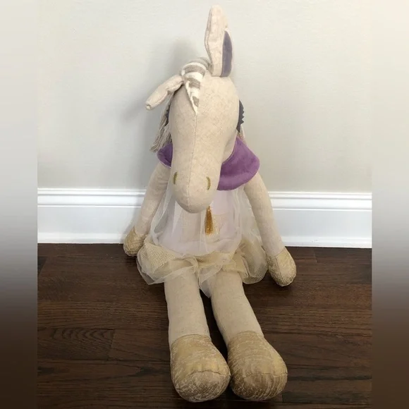 Pottery Barn Kids Designer Doll Everly Horse Linen Plush - 28" Length - EUC! - Picture 3 of 15